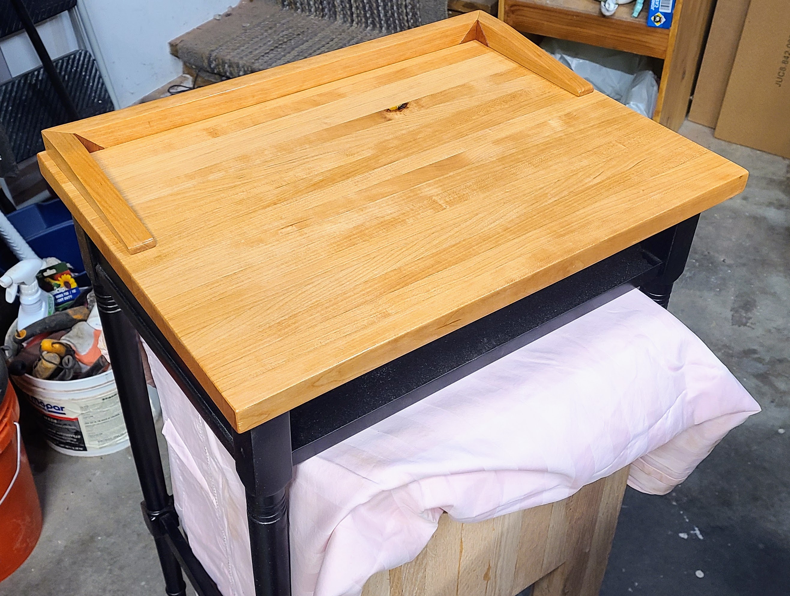 Telphone Table